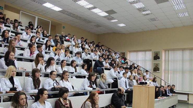 meditsinskoe-obrazovanie-v-ukraine_rect_79a97e3310a75e359262e2a1a56cd705.jpg
