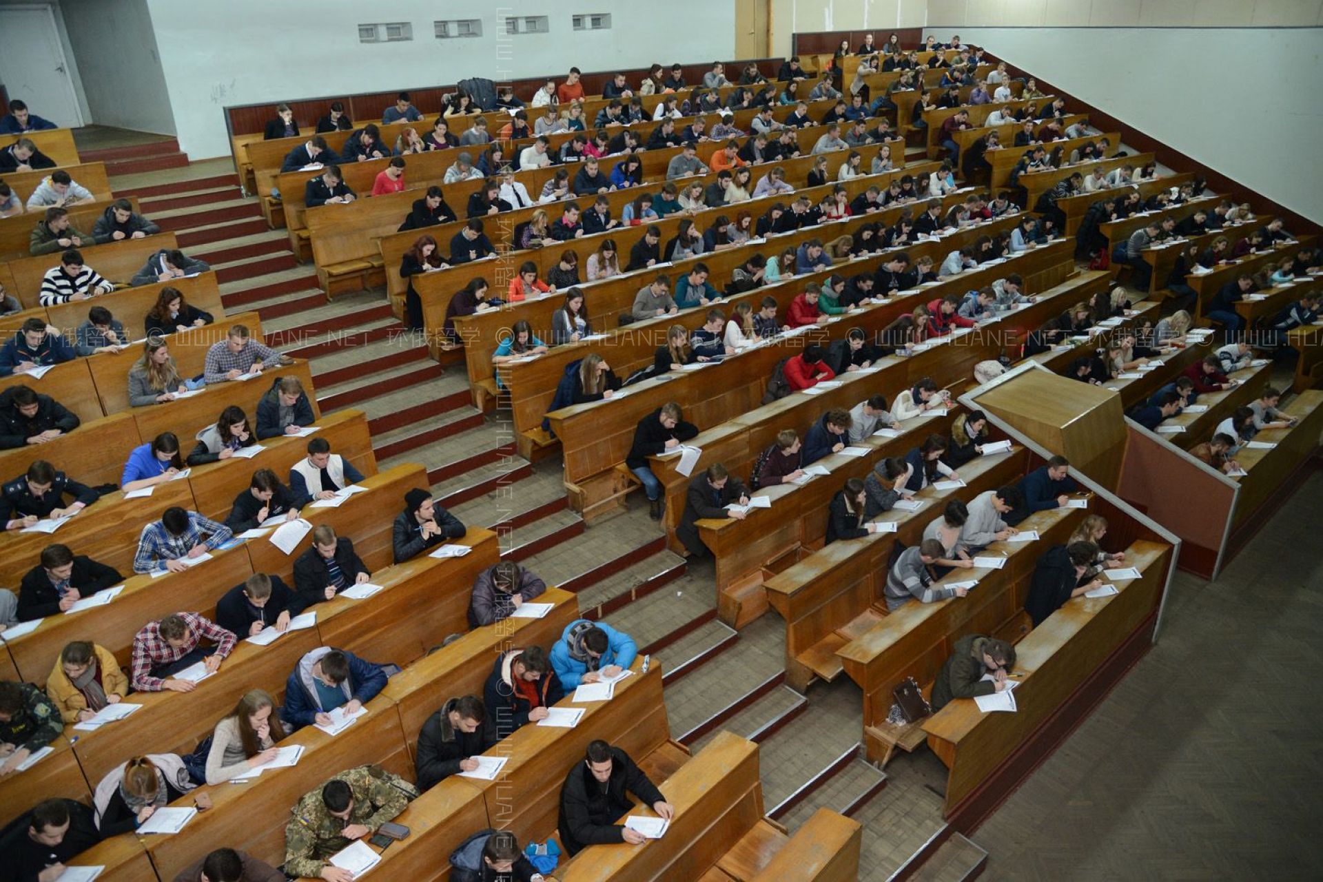 烏克蘭國立交通大學