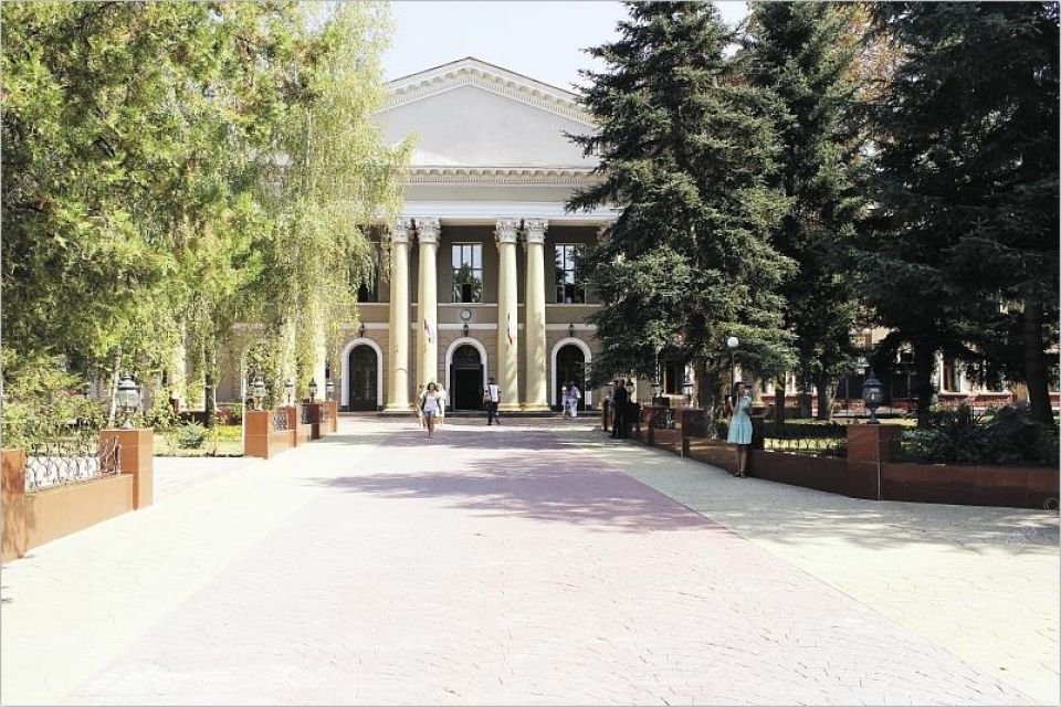 克里米亞國立維爾納德斯基聯(lián)邦醫(yī)科大學